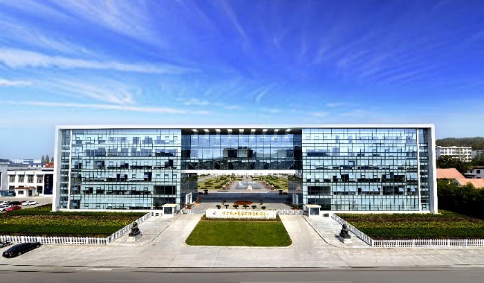 1650418675108272.jpg 公司大门.jpg